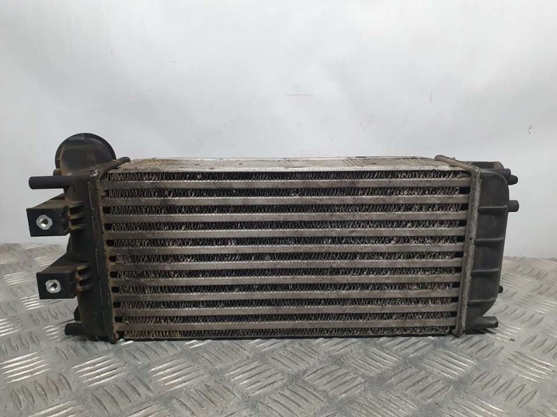 Recambio de intercooler para peugeot 308 sw envy referencia OEM IAM 9684212480 M144105 VALEO