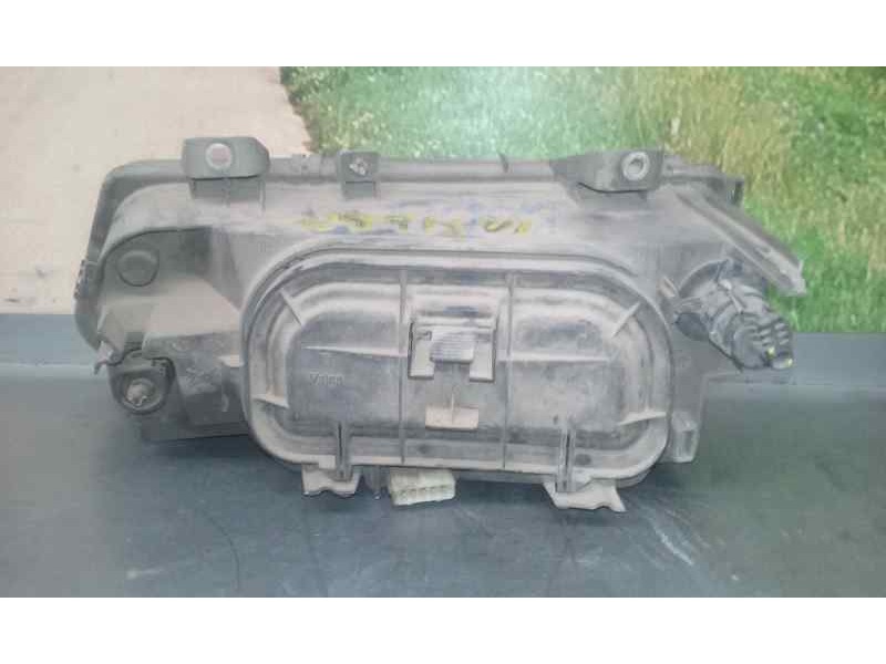 Recambio de faro derecho para peugeot 806 sr referencia OEM IAM   VALEO
