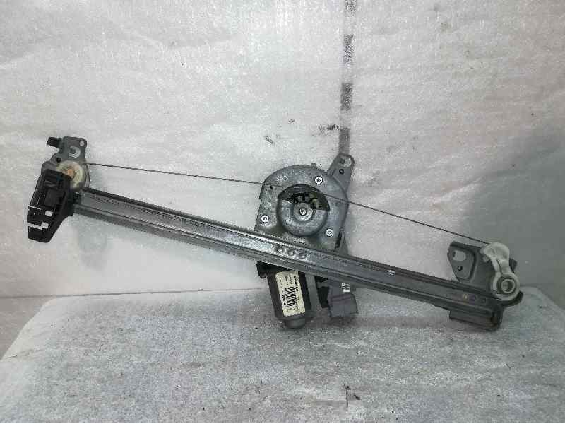 Recambio de elevalunas delantero derecho para citroën c3 1.1 sx referencia OEM IAM 400618F 6 PINS 