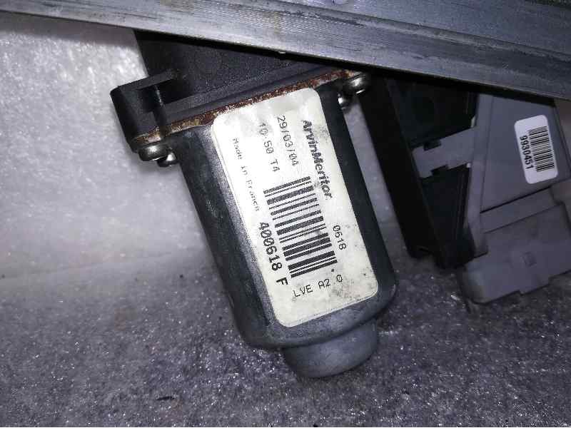 Recambio de elevalunas delantero derecho para citroën c3 1.1 sx referencia OEM IAM 400618F 6 PINS 