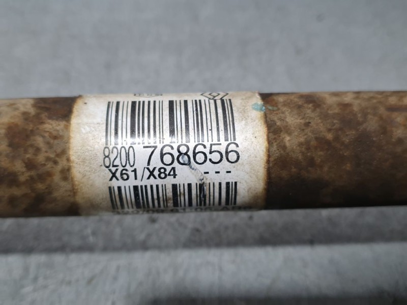 Recambio de transmision delantera derecha para renault kangoo profesional referencia OEM IAM 8200768656  