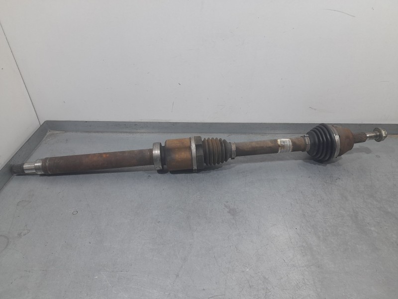 Recambio de transmision delantera derecha para ford focus iii turnier 1.5 tdci referencia OEM IAM AV613B436CD  