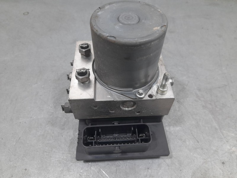 Recambio de abs para peugeot 508 allure referencia OEM IAM 9677031780  