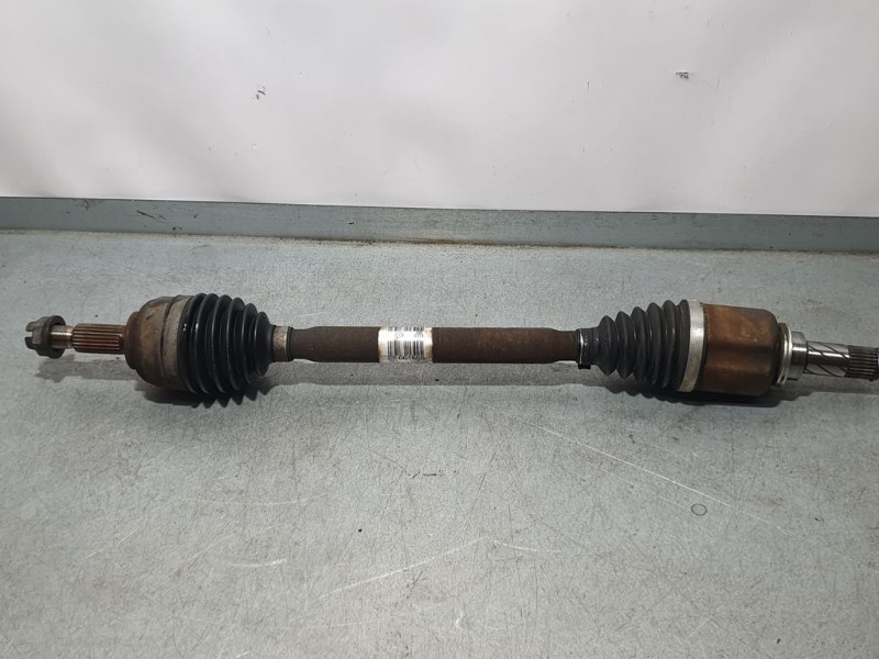 Recambio de transmision delantera izquierda para renault kangoo profesional referencia OEM IAM 8200661555  