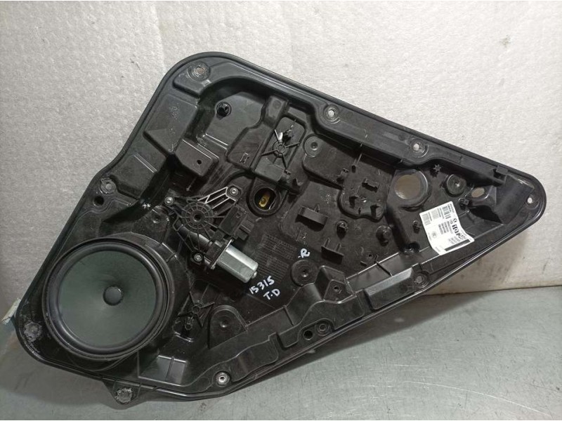 Recambio de elevalunas trasero derecho para mercedes-benz clase gla (w156) gla 200 (156.943) referencia OEM IAM A2047302835 A156