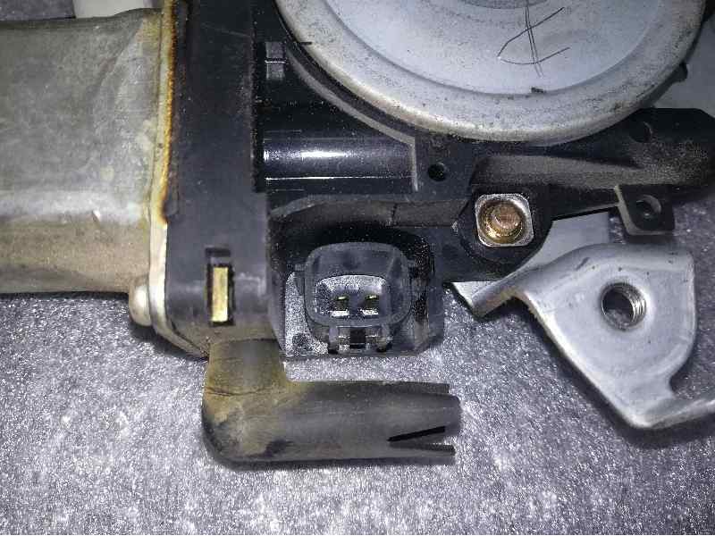 Recambio de elevalunas delantero derecho para nissan almera (n16/e) acenta referencia OEM IAM 8073089906 2 PINS 