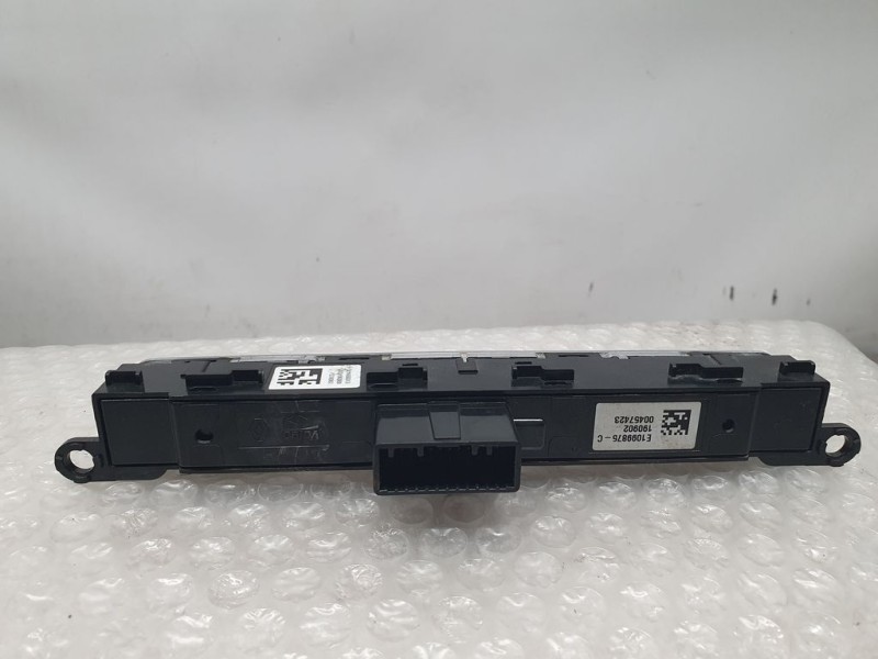 Recambio de modulo electronico para renault megane iv berlina 5p limited referencia OEM IAM 283E84929R  
