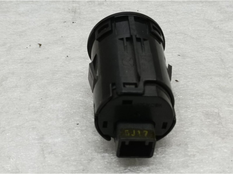 Recambio de boton start/stop para mazda 3 lim. () style referencia OEM IAM BJS7663S0  
