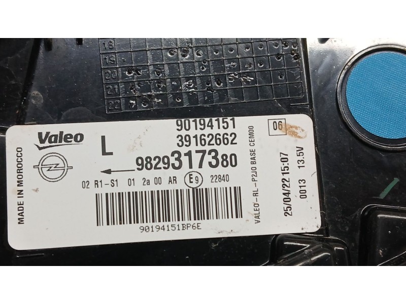 Recambio de piloto trasero izquierdo exterior para opel corsa f (p2jo) 1.2 (68) referencia OEM IAM 9829317380 VALEO 90194151