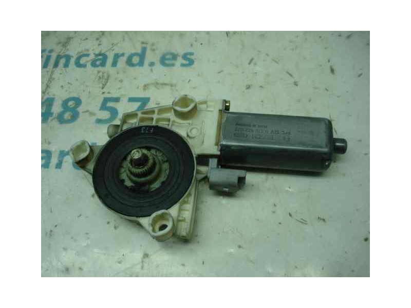 Recambio de motor elevalunas delantero izquierdo para peugeot 307 (s1) xr referencia OEM IAM 990250100AVG 9634457380 2 PINES