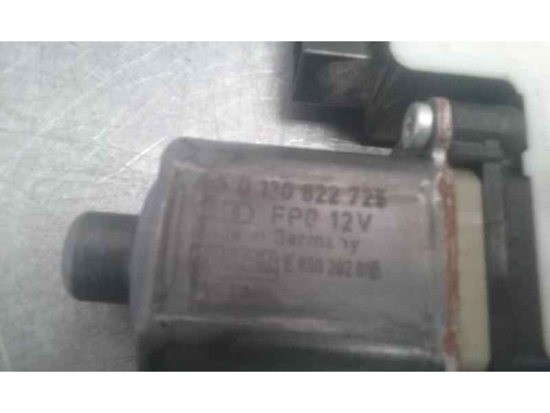 Recambio de motor elevalunas trasero izquierdo para volkswagen golf vii lim. (5g1) advance bluemotion referencia OEM IAM 5Q09598