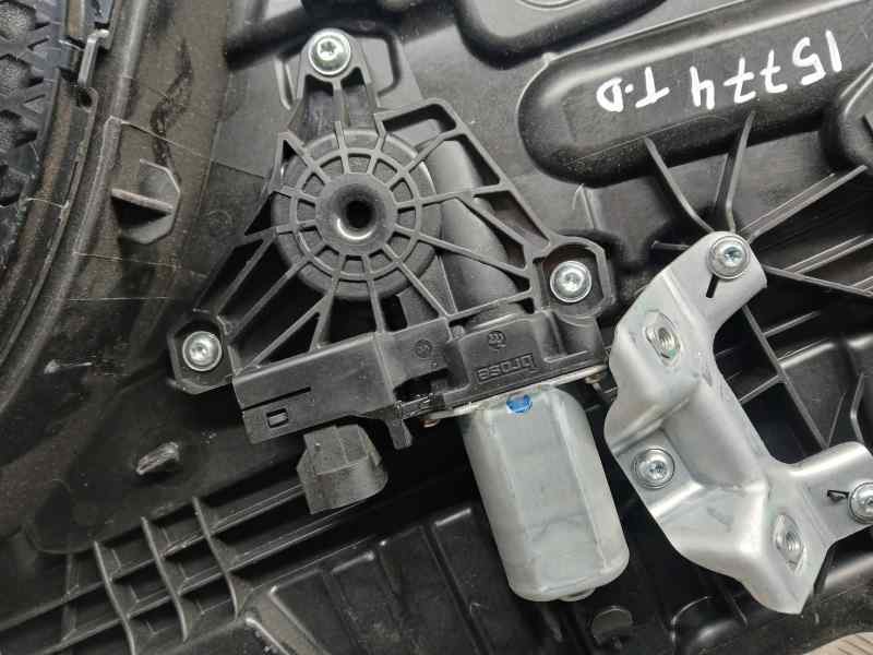 Recambio de elevalunas trasero derecho para jeep renegade longitude fwd referencia OEM IAM 519801110 C46790103 ELECTRICO BROSE