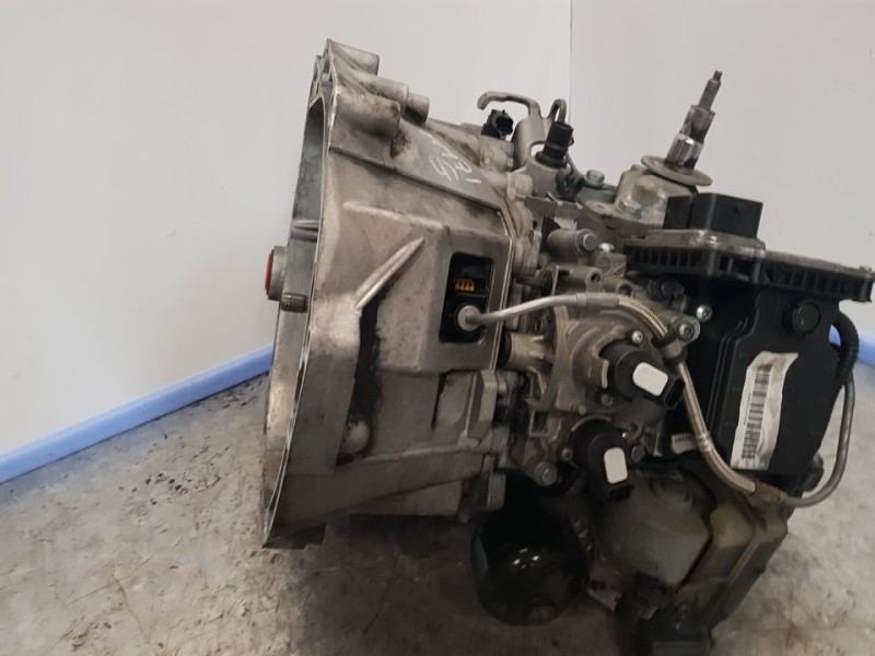 Recambio de caja cambios para citroën c4 berlina vtr plus referencia OEM IAM 20DS35 0277052 AUTOMATICA