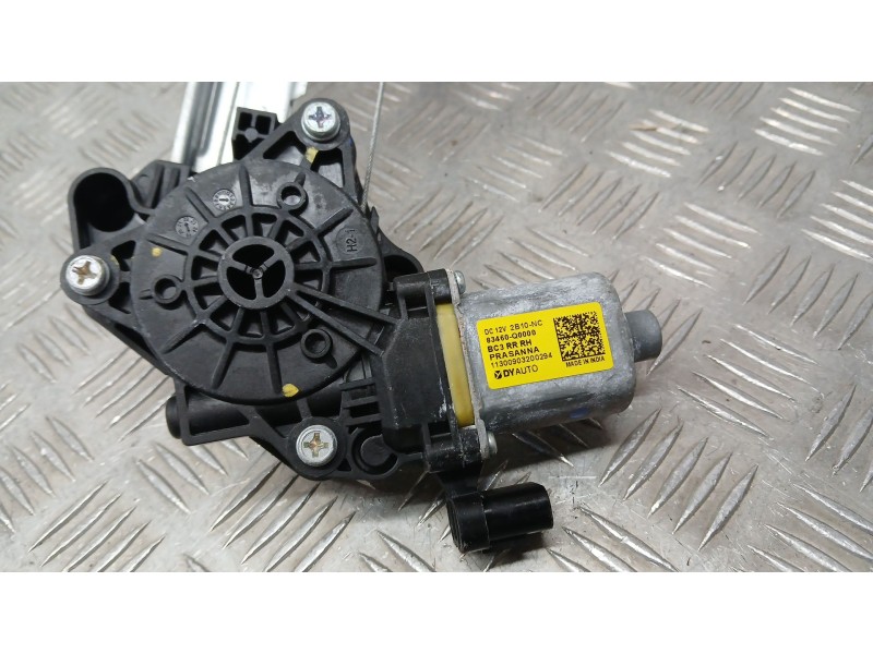 Recambio de elevalunas trasero derecho para hyundai bayon (bc3) 1.2 mpi referencia OEM IAM 83460Q0000 ELECTRICO 2 PINS 113009032