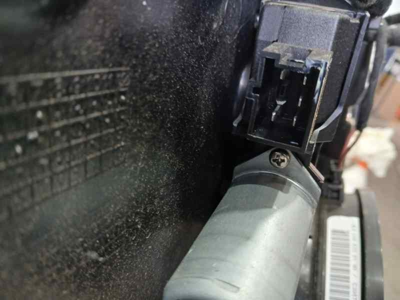 Recambio de elevalunas trasero izquierdo para mercedes-benz clase gla (w156) gla 200 (156.943) referencia OEM IAM A2047302735  E