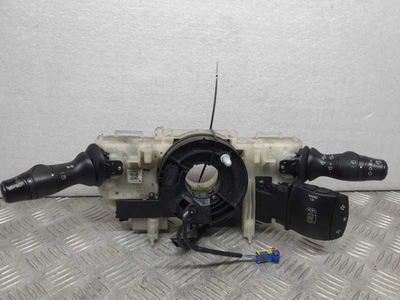 Recambio de mando luces y limpia para renault megane iii berlina 5 p authentique referencia OEM IAM 255670016R  