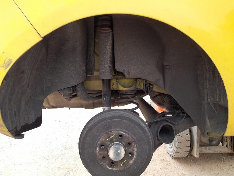 Recambio de plastico pase rueda tras. dch. para opel corsa e (x15) 1.4 (08, 68) referencia OEM IAM 13187363  