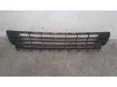 Recambio de rejilla central paragolpes para volkswagen golf vii lim. (5g1) advance bluemotion referencia OEM IAM   