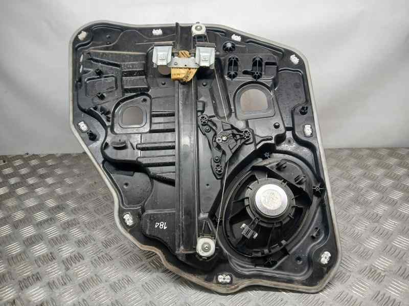 Recambio de elevalunas trasero derecho para jeep renegade longitude fwd referencia OEM IAM 519801110 C46790103 ELECTRICO BROSE