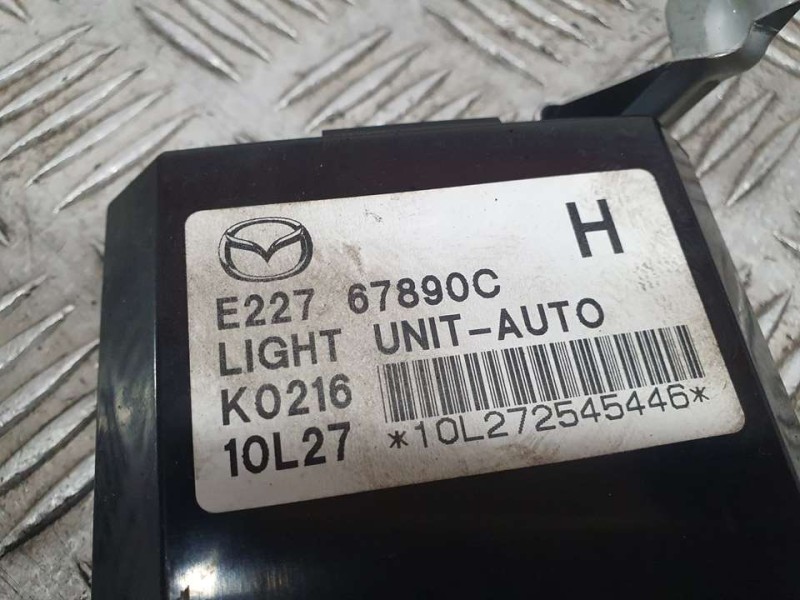 Recambio de modulo electronico para mazda cx-7 (er) active referencia OEM IAM E22767890C  