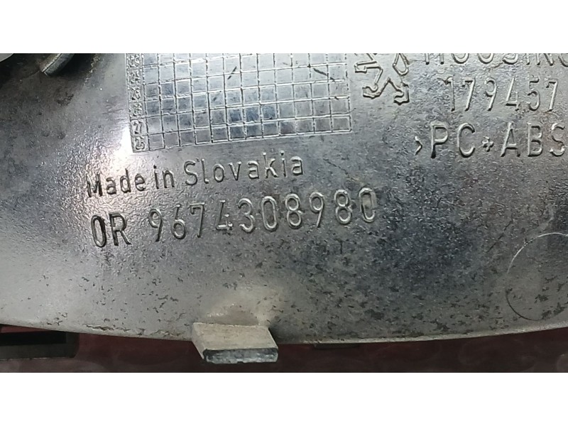 Recambio de piloto trasero central para opel corsa f (p2jo) 1.2 (68) referencia OEM IAM 9674308980  