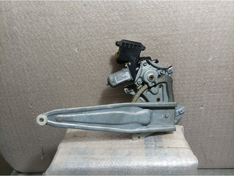 Recambio de elevalunas trasero izquierdo para toyota verso active referencia OEM IAM 698400F040  ELECTRICO 10 PINS