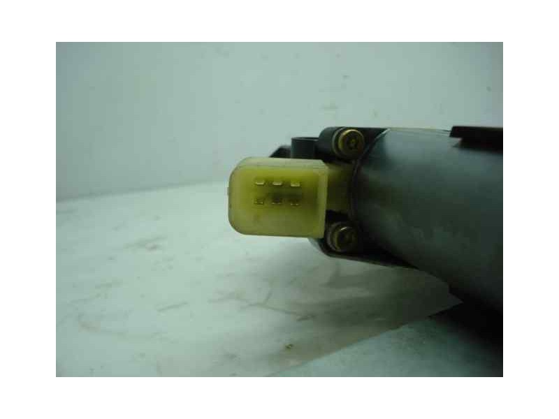 Recambio de elevalunas delantero derecho para volvo s60 berlina 2.4 d referencia OEM IAM 30784579  