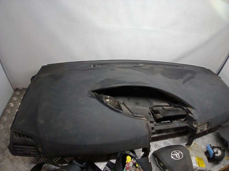 Recambio de kit airbag para toyota verso active referencia OEM IAM 451300F033B0 739700F031 LA CENTRALITA NO SE COBRA Y NO TIENE 