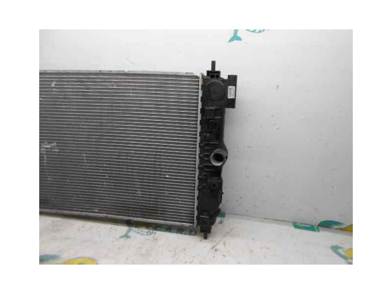 Recambio de radiador agua para chevrolet cruze ls referencia OEM IAM 10E24AQ  2 PATAS ROTAS