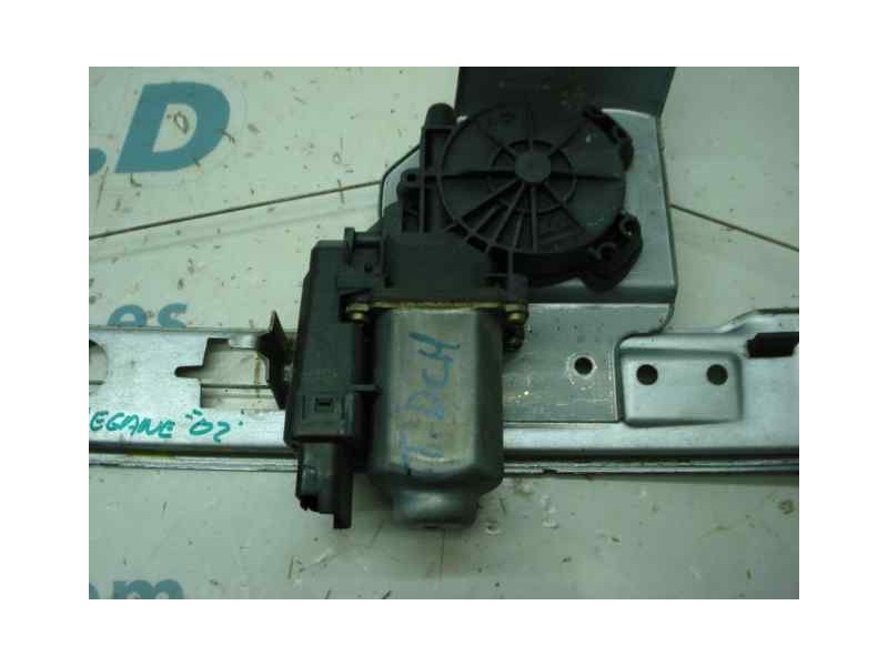 Recambio de elevalunas trasero derecho para renault megane ii berlina 5p confort dynamique referencia OEM IAM 8201010921  6 PINS