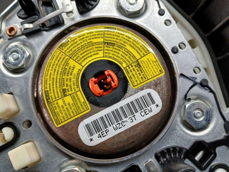 Recambio de kit airbag para toyota verso active referencia OEM IAM 451300F033B0 739700F031 LA CENTRALITA NO SE COBRA Y NO TIENE 