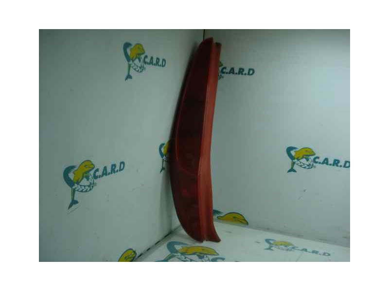 Recambio de piloto trasero izquierdo para fiat punto berlina (188) 1.2 8v referencia OEM IAM   