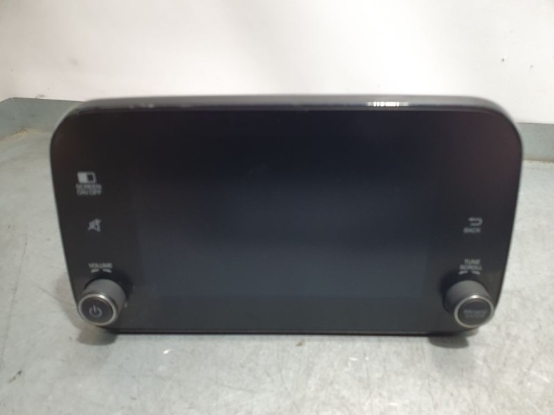 Recambio de sistema navegacion gps para fiat tipo ii (357) fam lounge referencia OEM IAM 7356709000 A2C15484600 CONTINENTAL