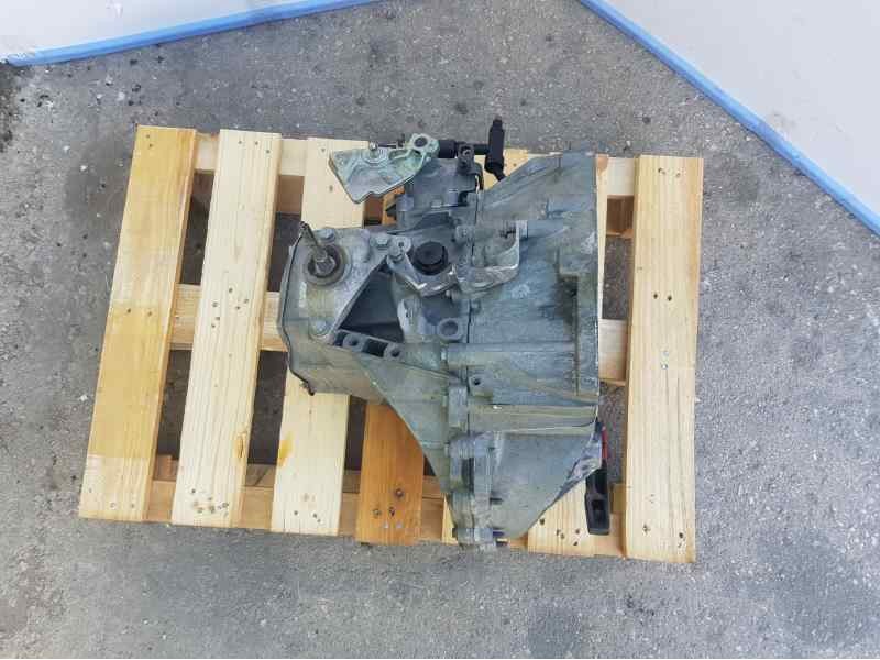 Recambio de caja cambios para peugeot 3008 allure referencia OEM IAM 20EA54 2765127 6VELOCIDADES