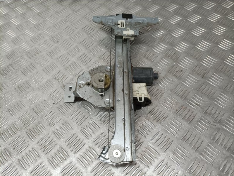 Recambio de elevalunas trasero izquierdo para citroën c4 berlina vtr plus referencia OEM IAM 9647444380  ELECTRICO 6 PINS