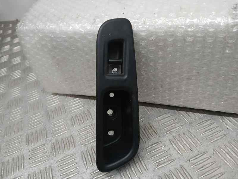 Recambio de mando elevalunas trasero derecho para jeep renegade longitude fwd referencia OEM IAM 735603927 30170844 