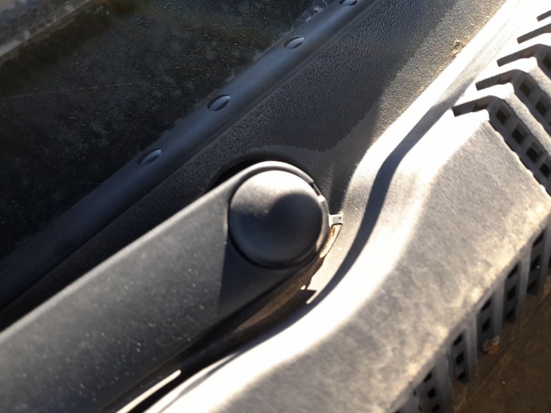 Recambio de motor limpia delantero para chevrolet cruze hatchback (j305) 2.0 cdi referencia OEM IAM 96893302  