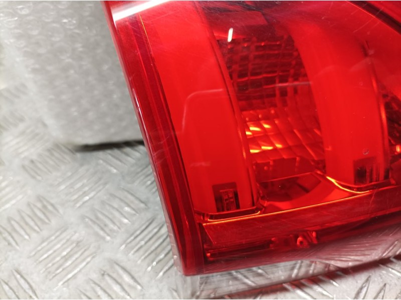 Recambio de piloto trasero izquierdo para peugeot 2008 (--.2013) allure referencia OEM IAM 9678074480  INTERIOR