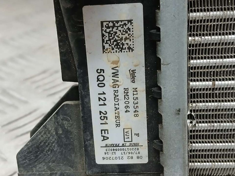 Recambio de radiador agua para volkswagen golf vii sportsvan advance bluemotion tech referencia OEM IAM 5Q0121251EA M153548F VAL