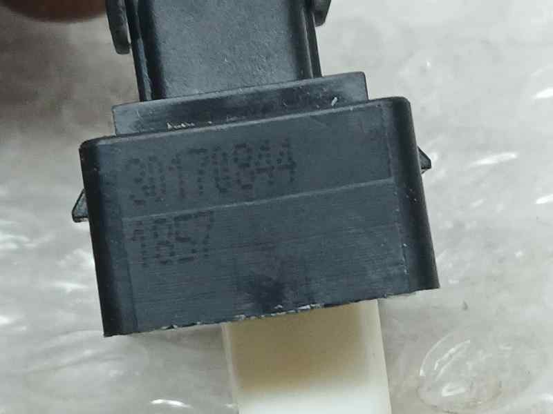 Recambio de mando elevalunas trasero derecho para jeep renegade longitude fwd referencia OEM IAM 735603927 30170844 