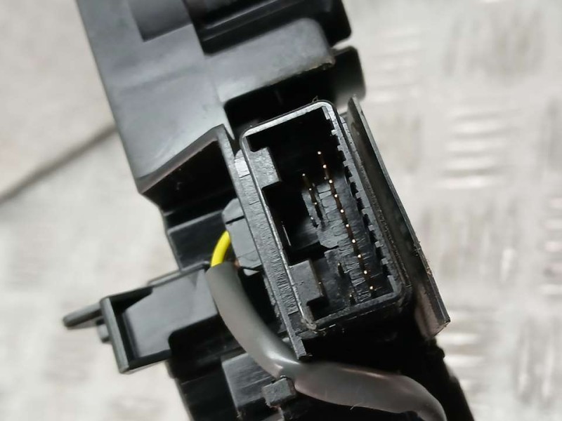 Recambio de mando luces para toyota verso active referencia OEM IAM 173832  