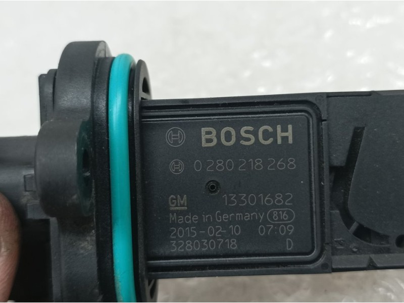 Recambio de caudalimetro para opel astra j lim. selective referencia OEM IAM 13301682 0280218268 BOSCH