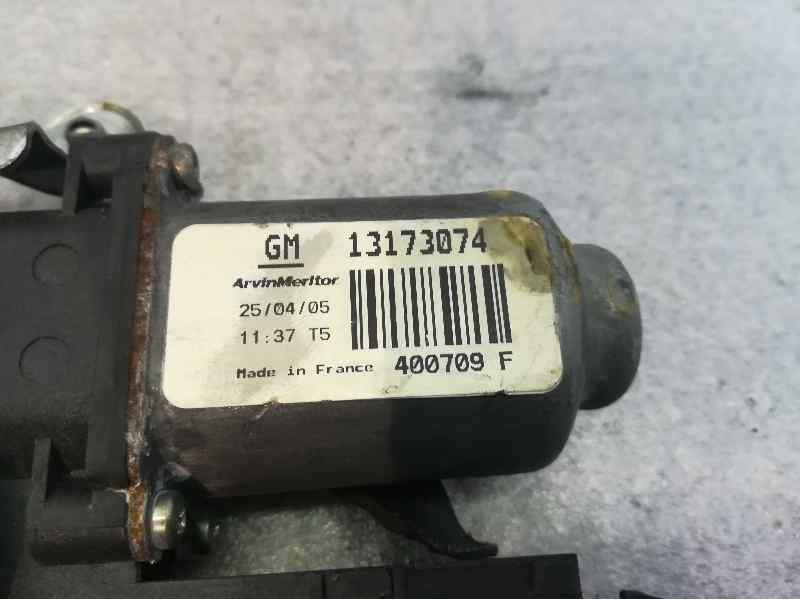 Recambio de elevalunas delantero derecho para opel corsa c 1.3 16v cdti cat (z 13 dt / ln9) referencia OEM IAM 13173074 6 PINS 4