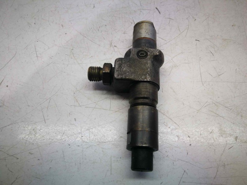 Recambio de inyector para renault master desde ´98 2.8 tdi referencia OEM IAM RKB45S5456  