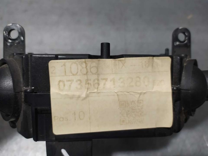 Recambio de mando luces y limpia para jeep renegade longitude fwd referencia OEM IAM 7356713280 5UV85TRMAC 