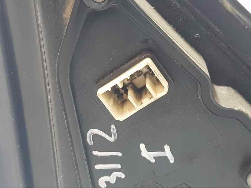 Recambio de retrovisor izquierdo para kia sorento 2.5 crdi vgt ex1 referencia OEM IAM   ELÉCTRICO 7 PONS