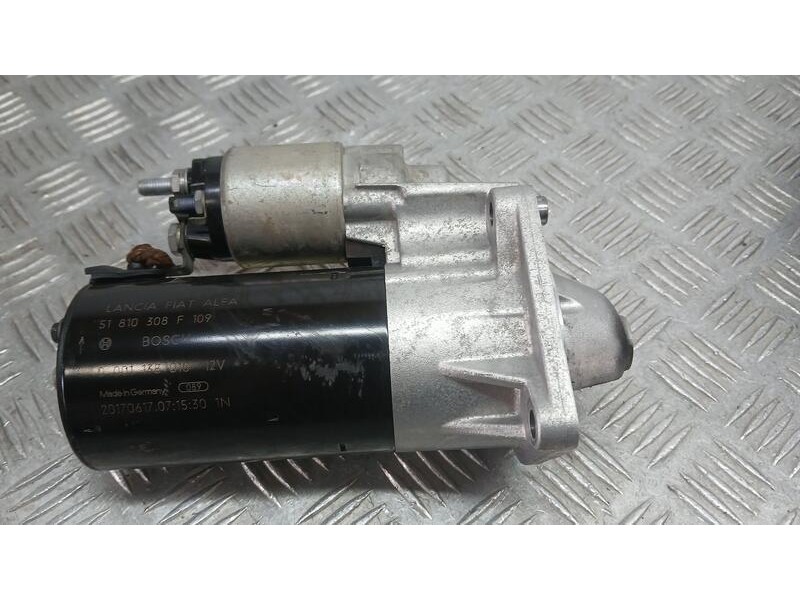 Recambio de motor arranque para jeep renegade longitude fwd referencia OEM IAM 51810308 BOSCH 0001138010