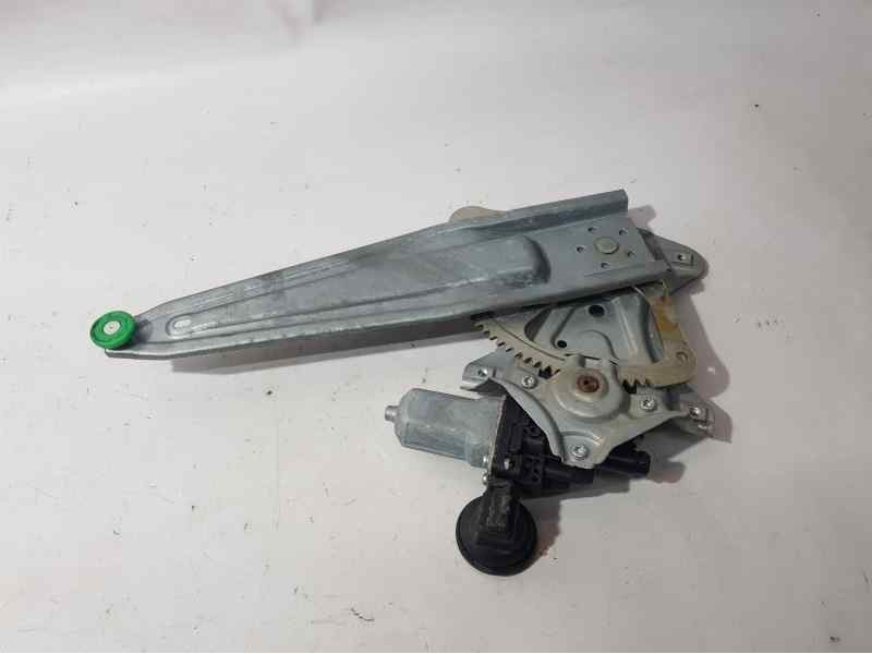 Recambio de elevalunas trasero derecho para toyota auris luna referencia OEM IAM 857200D120 973581100 DENSO ELECTRICO