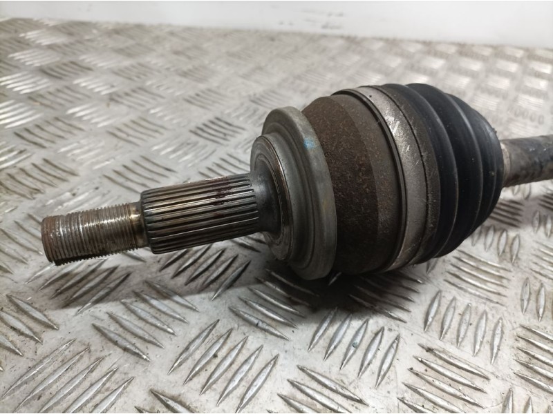 Recambio de transmision delantera derecha para toyota verso active referencia OEM IAM 434100F071  