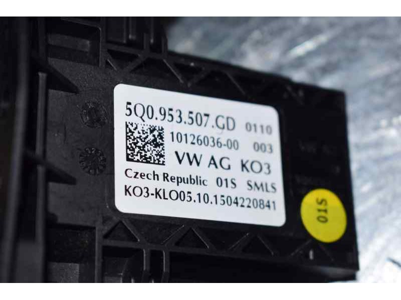 Recambio de mando luces y limpia para seat leon st (5f8) style referencia OEM IAM 5Q09535077GD0110  